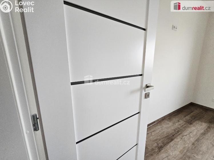 Prodej rodinného domu Polerady č. 22