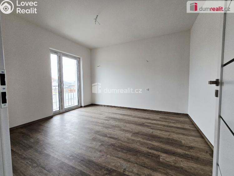 Prodej rodinného domu Polerady č. 25