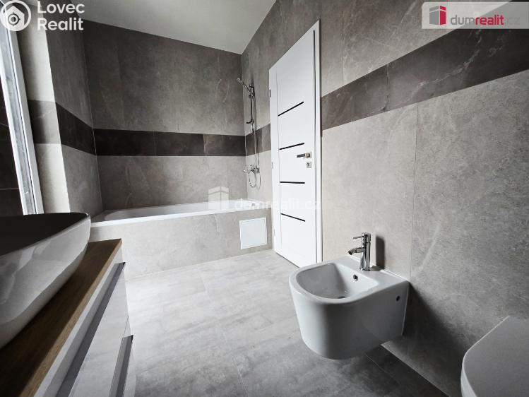 Prodej rodinného domu Polerady č. 28