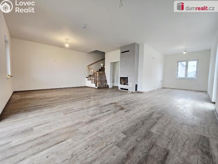 Prodej rodinného domu Polerady č. 30