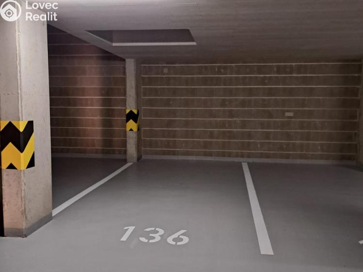 Pronájem bytu 1+KK Praha 10, Dolní Měcholupy, Honzíkova 711/19 č. 13