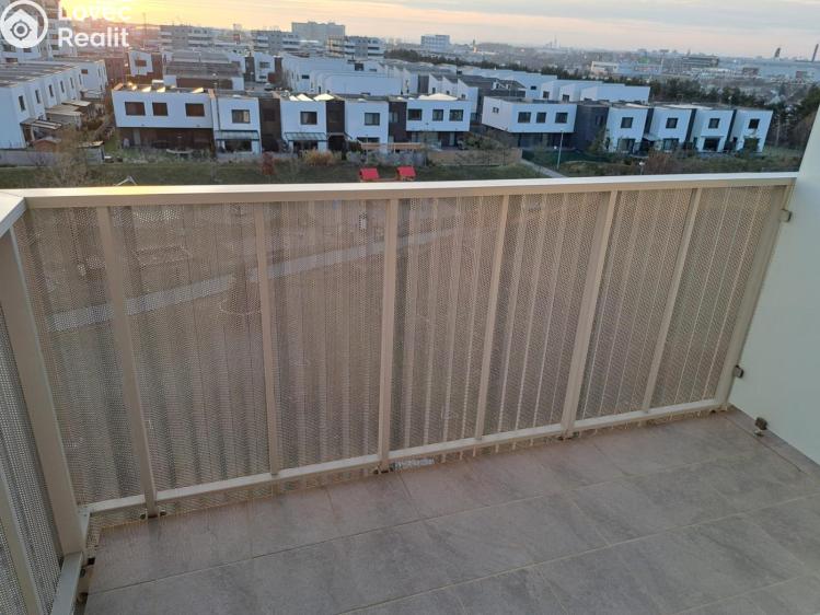 Pronájem bytu 1+KK Praha 10, Dolní Měcholupy, Honzíkova 711/19 č. 16