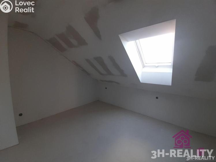 Prodej rodinného domu Těšetice č. 4