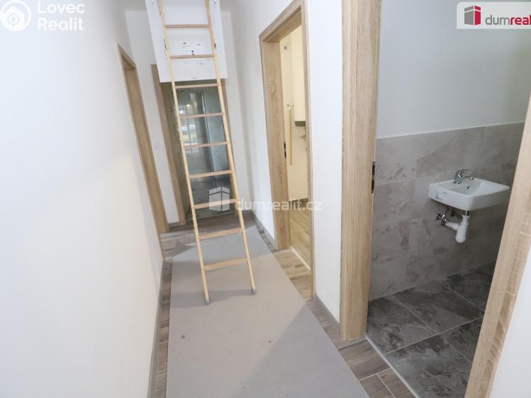 Prodej rodinného domu Mnichov č. 11