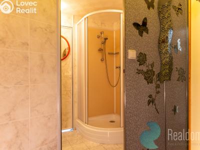 Sale apartment 2+1 Praha, Taškentská č. 9
