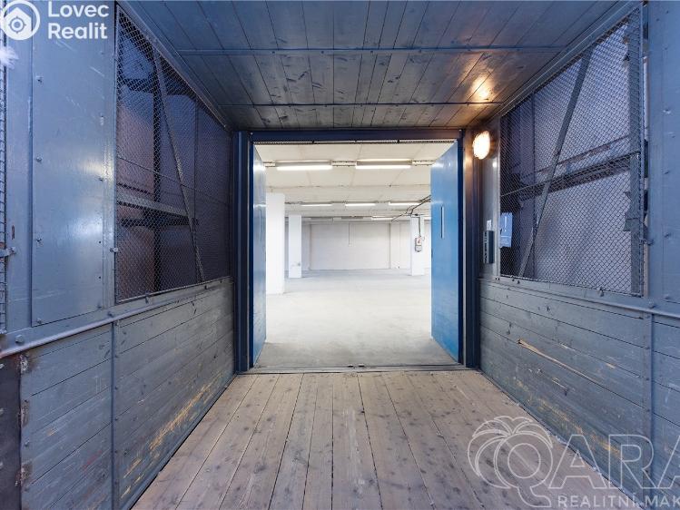 Rent warehouse Planá nad Lužnicí, Chýnovská č. 7