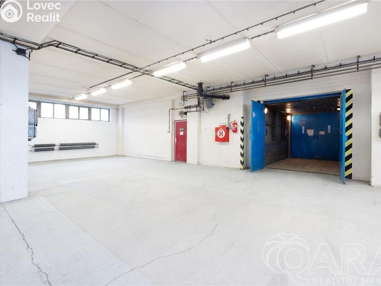 Rent warehouse Planá nad Lužnicí, Chýnovská č. 8