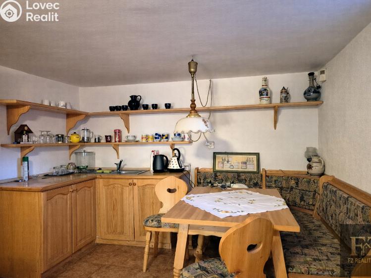 Prodej rodinného domu Černovice, Husovy sady 465 č. 19