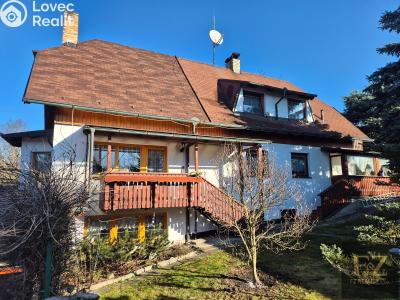 Prodej rodinného domu Černovice, Husovy sady 465 č. 3