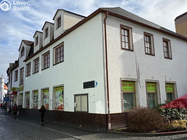Prodej obchodního prostoru Sušice, náměstí Svobody 143 č. 1