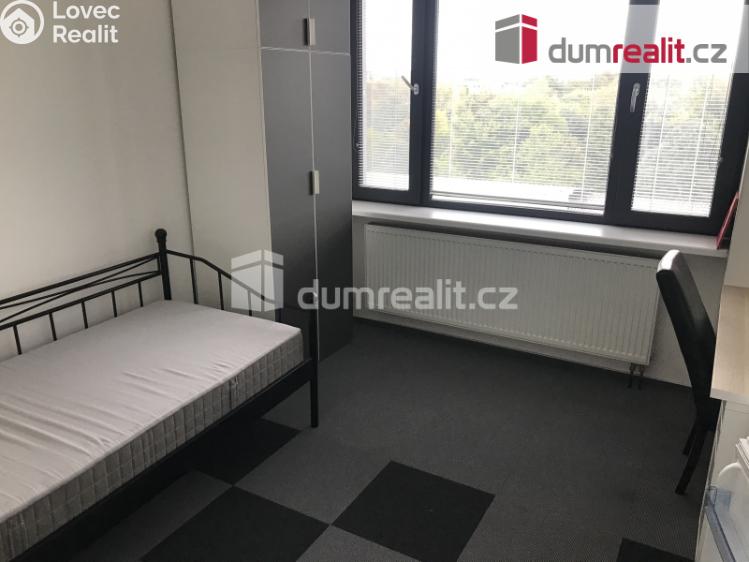Pronájem bytu 1+KK Praha 14, Pilská č. 2