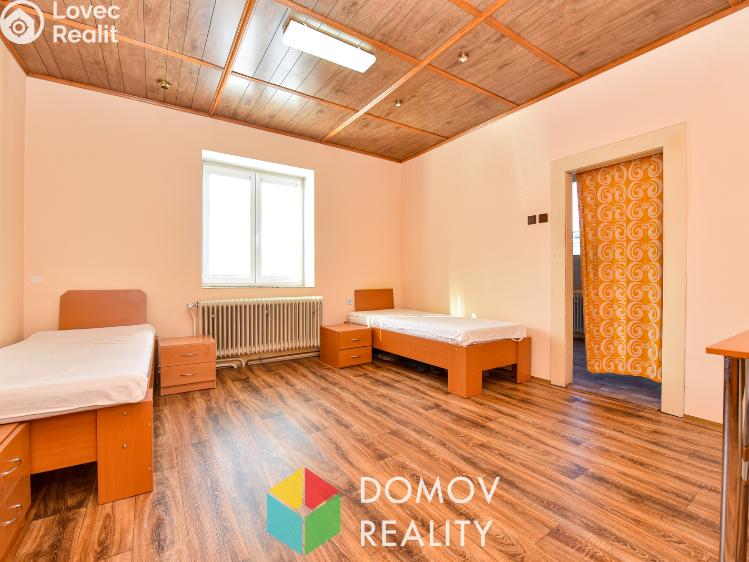 Pronájem pokoje Komárov č. 1