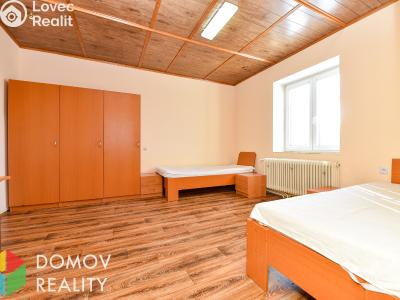 Pronájem pokoje Komárov č. 3