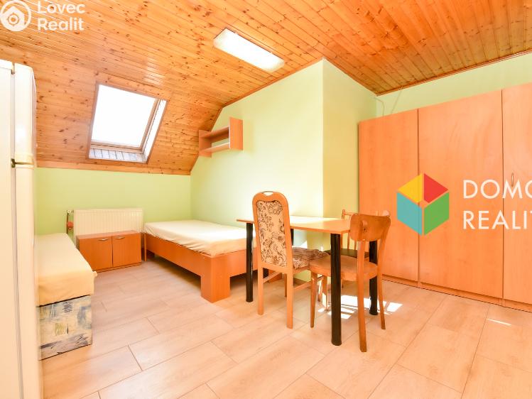 Pronájem pokoje Týček č. 1