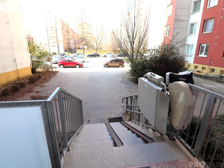 Pronájem bytu 1+KK Brno, Velkopavlovická č. 10