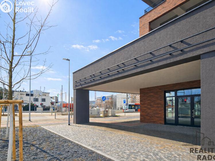 Pronájem bytu 1+KK Praha, Poděbradská 206/57 č. 22