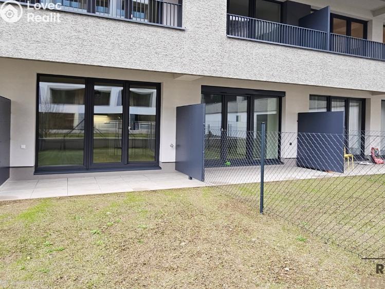 Rent apartment 1+KK Praha, Poděbradská 206/57 č. 13