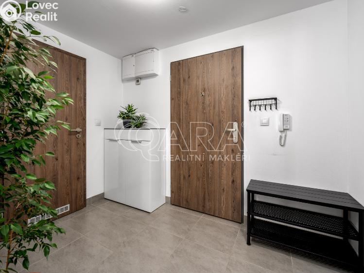 Prodej bytu 2+KK Praha, Tupolevova 506 č. 17