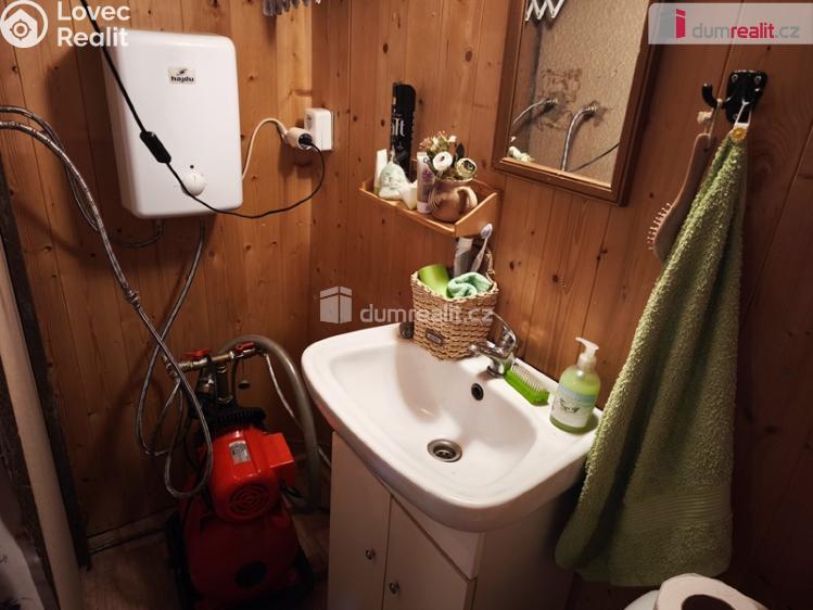 Prodej chaty Šťáhlavy č. 102