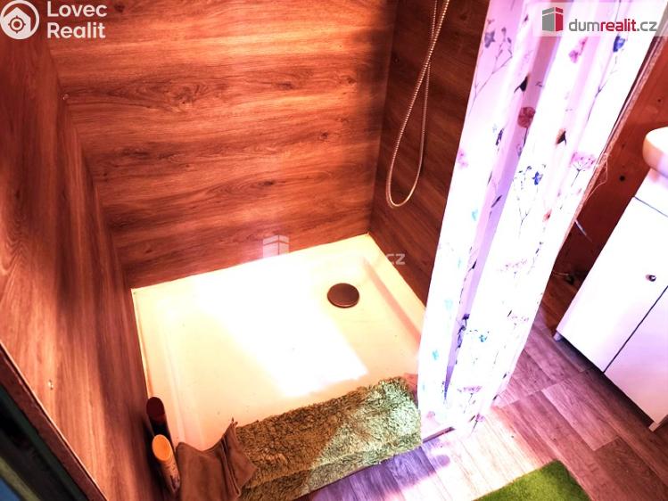 Prodej chaty Šťáhlavy č. 104