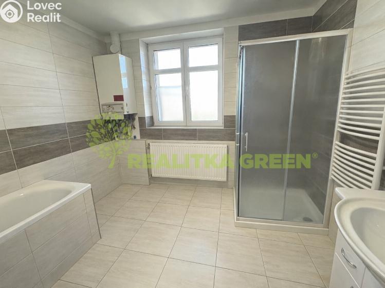 Pronájem kanceláře Zlín, Ševcovská 3667 č. 15