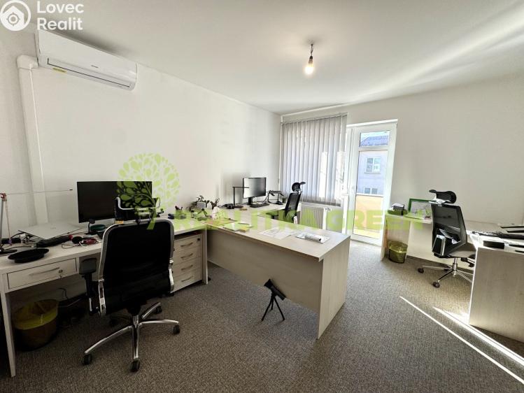 Аренда офисного помещения Zlín, Ševcovská 3667 č. 11