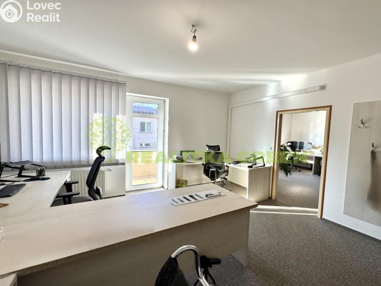 Аренда офисного помещения Zlín, Ševcovská 3667 č. 12