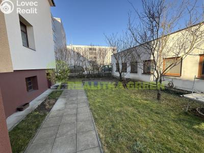 Оренда офісного приміщення Zlín, Ševcovská 3667 č. 3