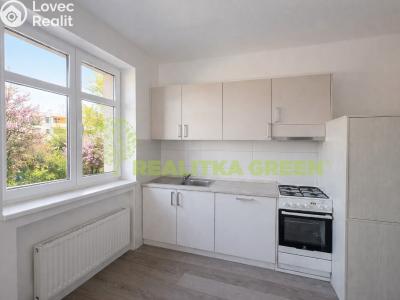 Pronájem kanceláře Zlín, Ševcovská 3667 č. 15