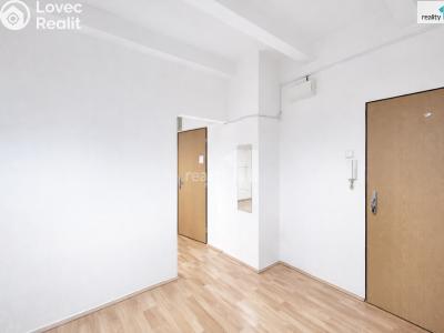 Продажа коммерческой недвижимости Praha 10, Gruzínská č. 3