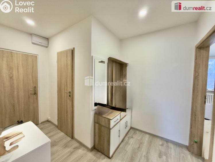 Pronájem bytu 2+1 Ústí nad Labem, Tolstého č. 9