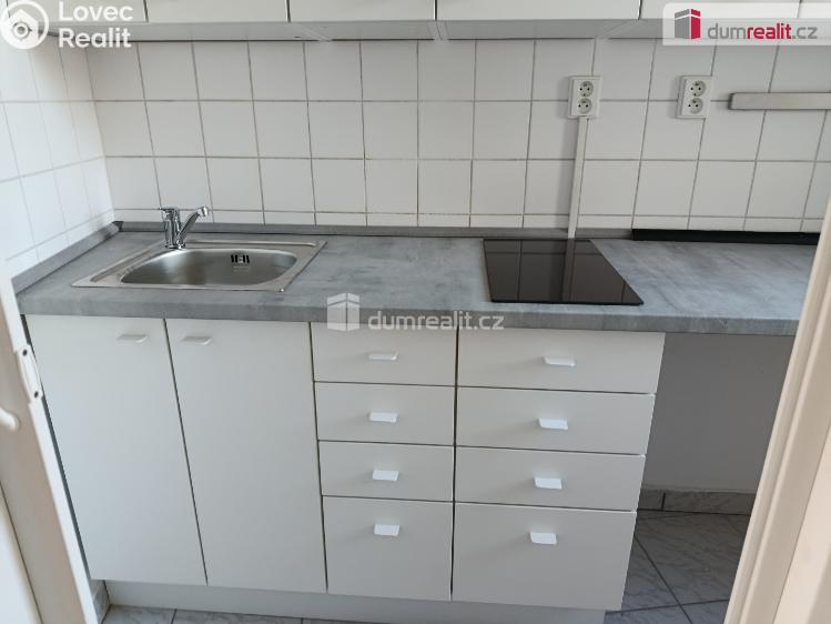 Аренда квартиры 1+KK Praha 4, Týmlova č. 10