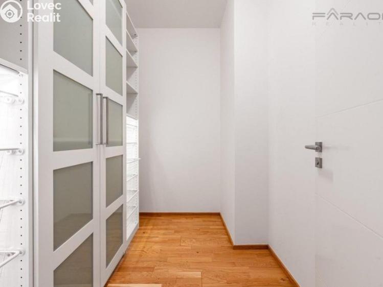 Pronájem bytu 3+KK Praha, Radimova č. 13