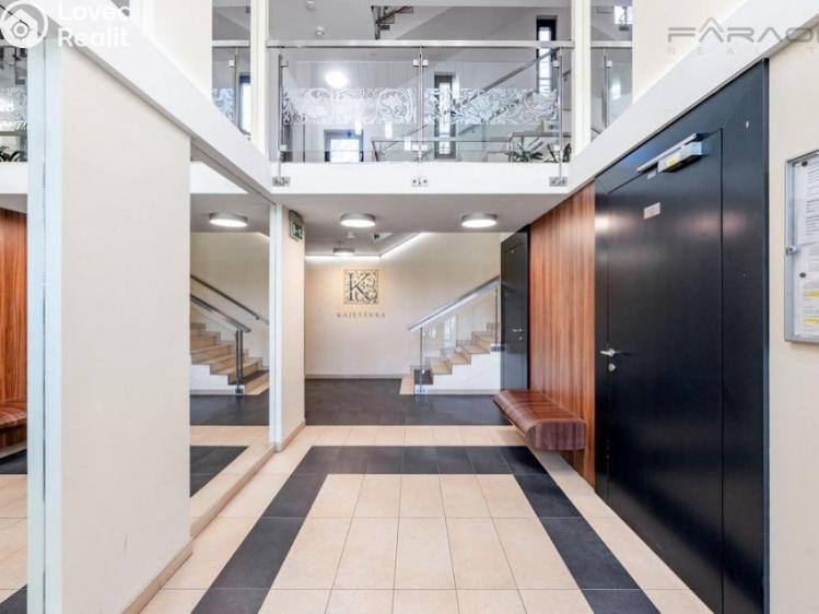 Pronájem bytu 3+KK Praha, Radimova č. 17