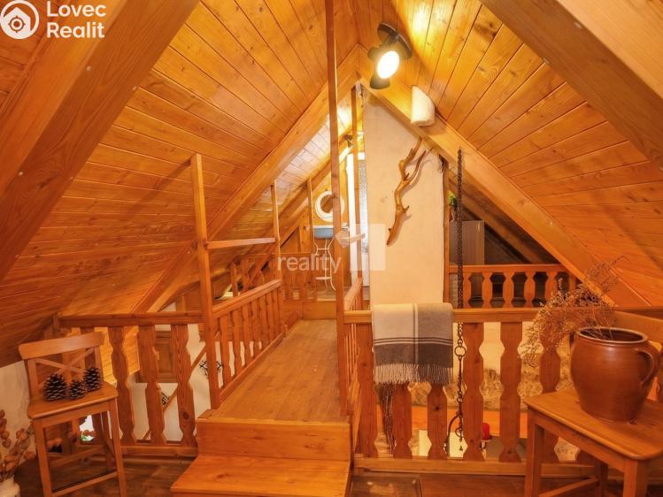 Prodej chalupy Benešov u Semil č. 17