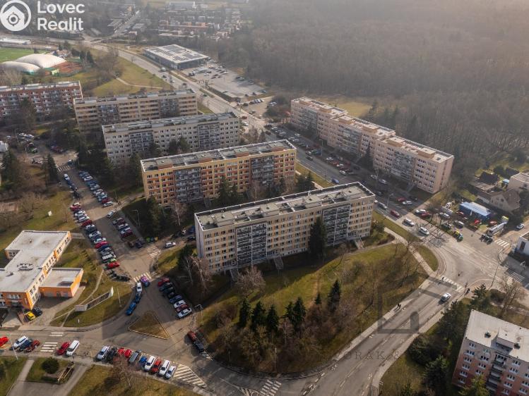 Prodej bytu 2+KK Praha, Zápasnická 879/7 č. 20