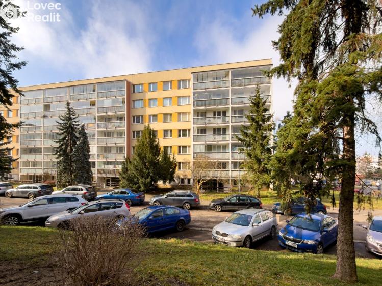 Prodej bytu 2+KK Praha, Zápasnická 879/7 č. 22