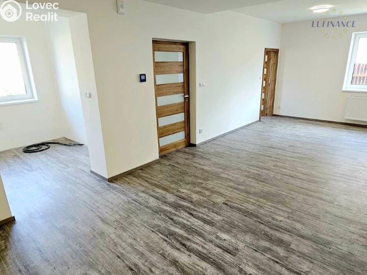 Prodej bytu 3+1 Kralupy nad Vltavou, Marie Majerové 474 č. 8