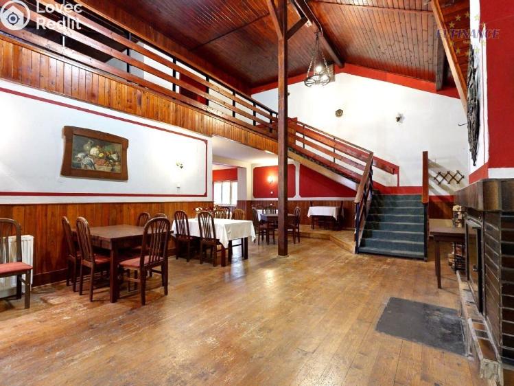 Продажа торгового помещеня Kralupy nad Vltavou, Hostivítova 971 č. 14