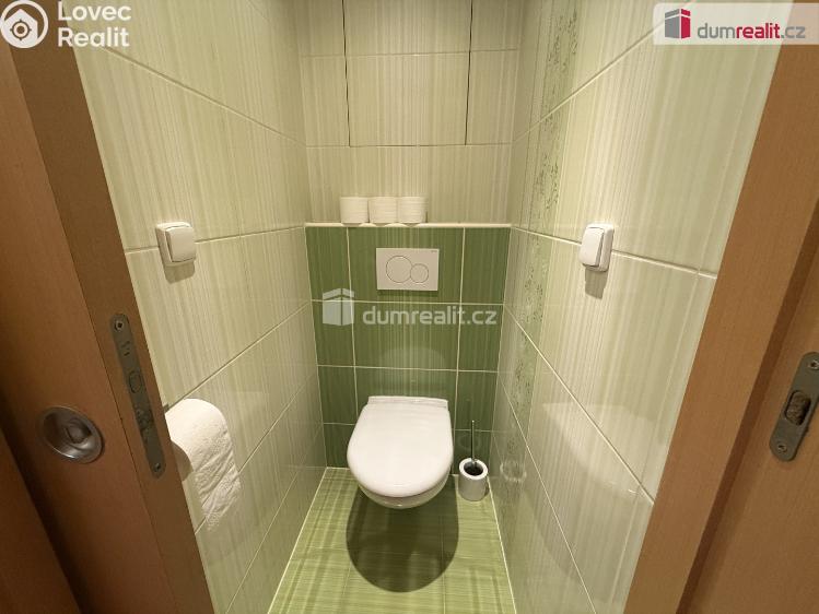 Pronájem bytu 2+KK Ústí nad Labem, Dukelských hrdinů č. 10