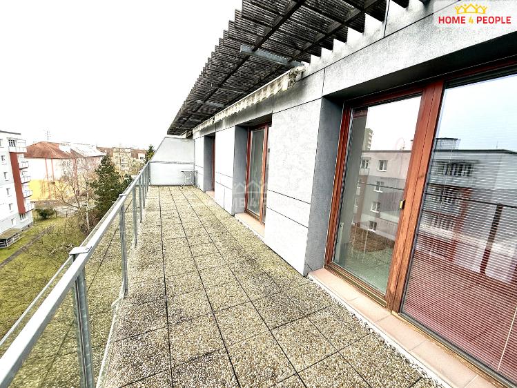 Pronájem bytu 2+KK Plzeň, Majerova č. 5