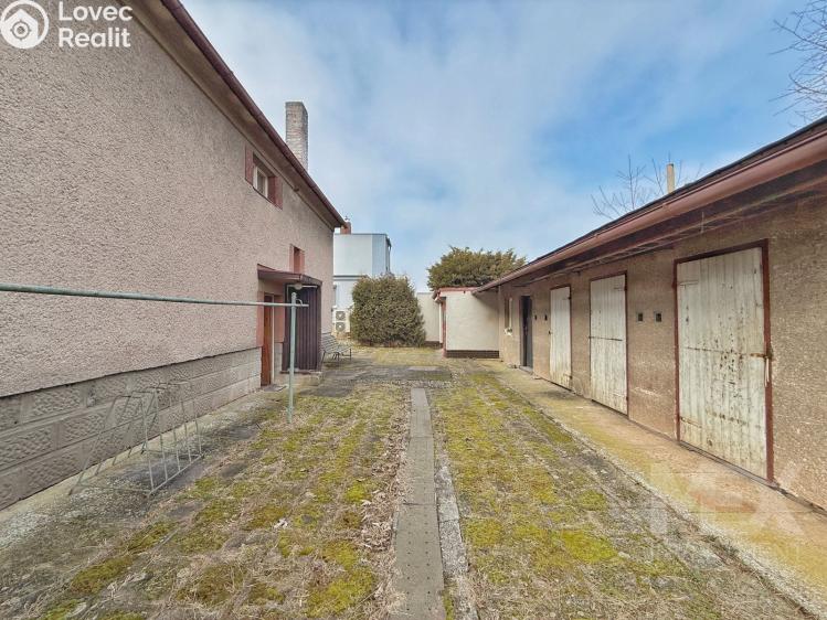 Prodej rodinného domu Holohlavy, Na Lávkách 148 č. 9