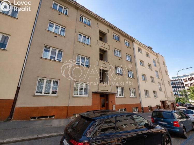 Pronájem bytu 2+1 Praha, Dačického 1207/4 č. 9