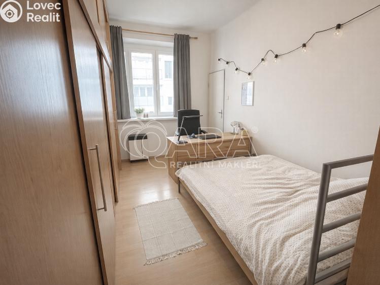 Pronájem bytu 2+1 Praha, Dačického 1207/4 č. 6