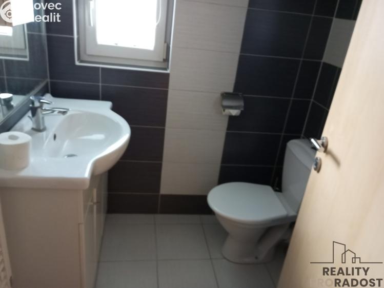 Pronájem rodinného domu Mšecké Žehrovice č. 12