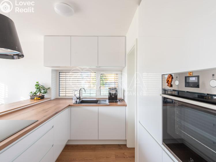 Prodej rodinného domu Babice, Starobabická 519 č. 9