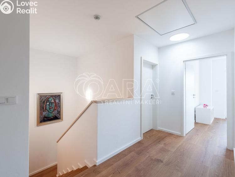 Prodej rodinného domu Babice, Starobabická 519 č. 15