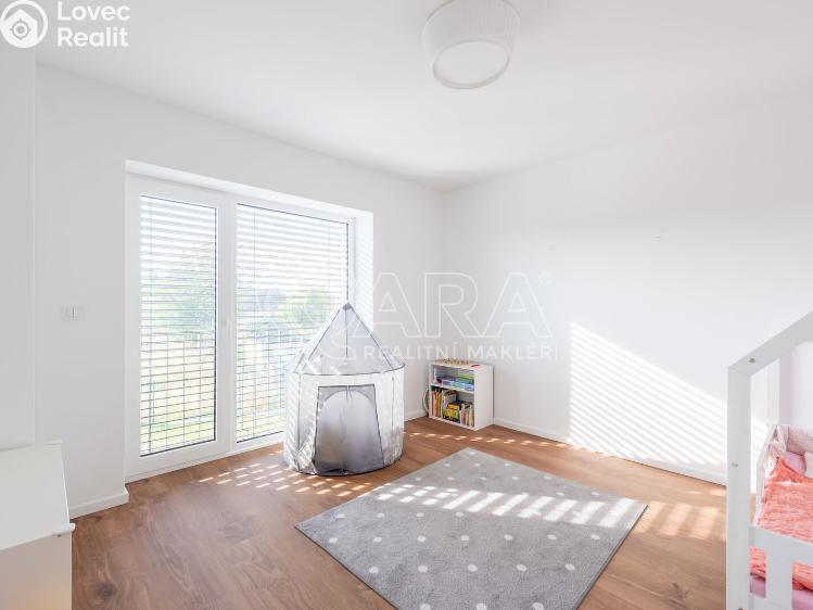 Prodej rodinného domu Babice, Starobabická 519 č. 17