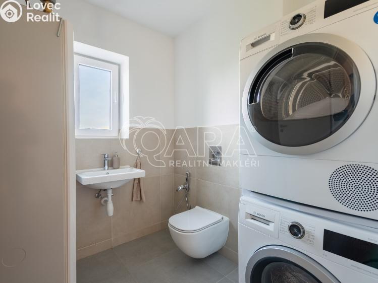 Prodej rodinného domu Babice, Starobabická 519 č. 22