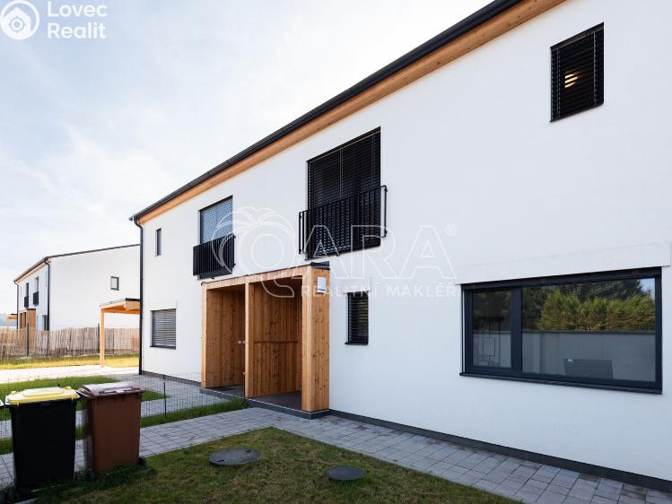 Prodej rodinného domu Babice, Starobabická 519 č. 24